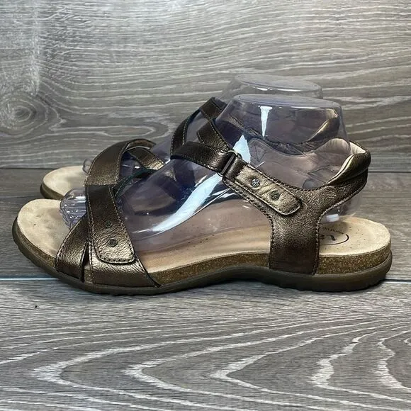 Taos Grand Z Women’s Sz 10 Metallic Bronze Leather Strappy Hook &amp; Loop Sandals