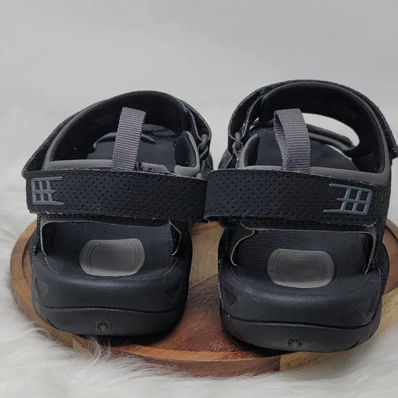 TEVA Men's Black Minam Sandals Size 11