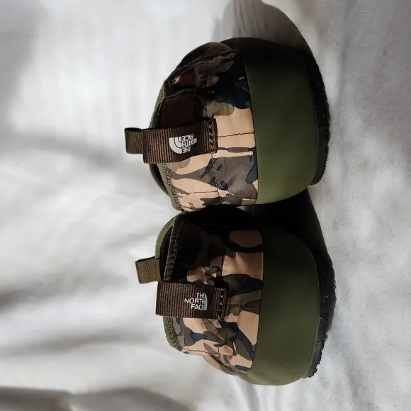 The North Face Teen Thermoball Insulated Traction Mule II Shoes Camo