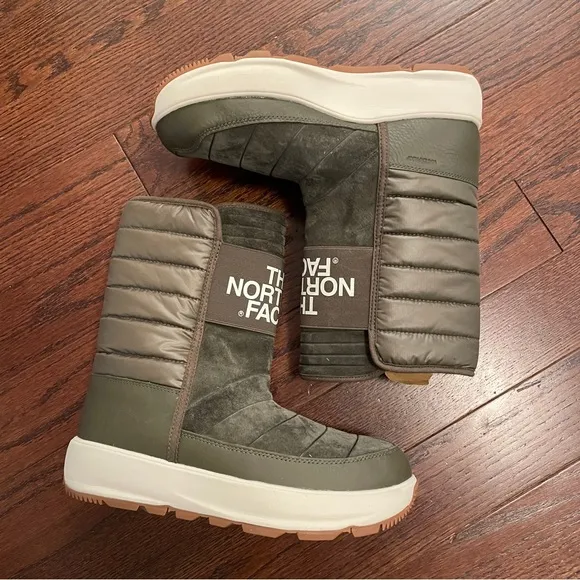 The North Face women’s Ozone Park boots