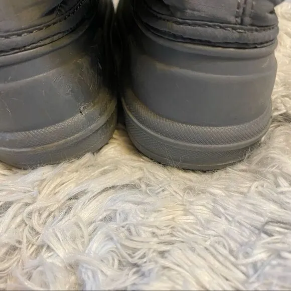 The Children’s Place ToddlerSnow Boots.