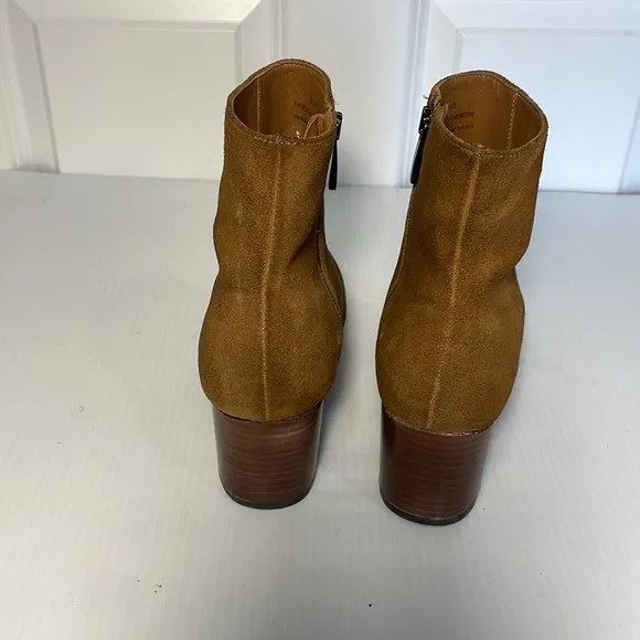 THURSDAY BOOT COMPANY Paloma Spice Suede Casual Boots Size 9 Block Heel Side Zip