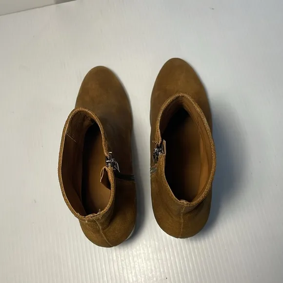 THURSDAY BOOT COMPANY Paloma Spice Suede Casual Boots Size 9 Block Heel Side Zip