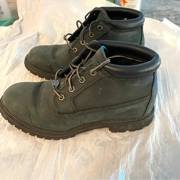 Timberland boots Nellie Chukka deep green SZ 8.5 Worn once