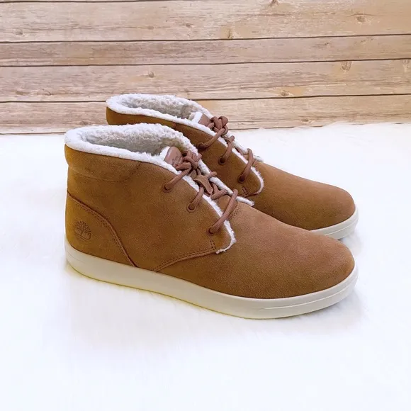 Timberland Men’s Ashwood Park Warm Lined Chukka Boots