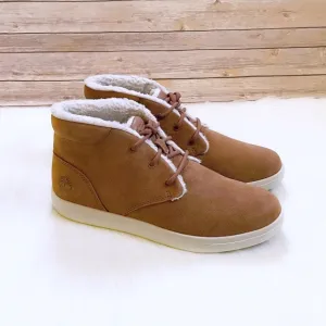 Timberland Men’s Ashwood Park Warm Lined Chukka Boots