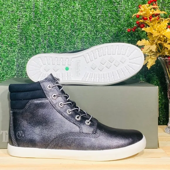 Timberland women’s Dausette sneaker boot