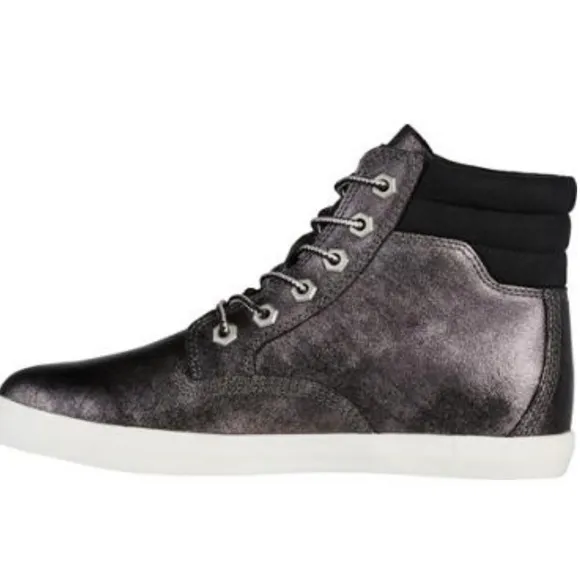 Timberland women’s Dausette sneaker boot