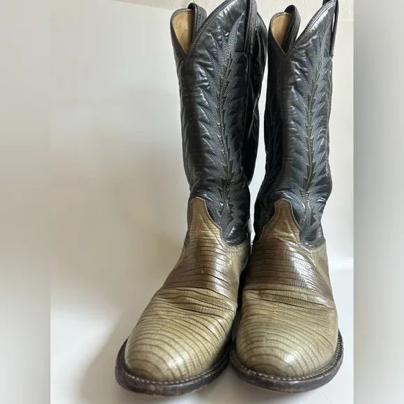 Tony Lama Mens 7 D Lizard Leather Cowboy Boots Style #8561 USA