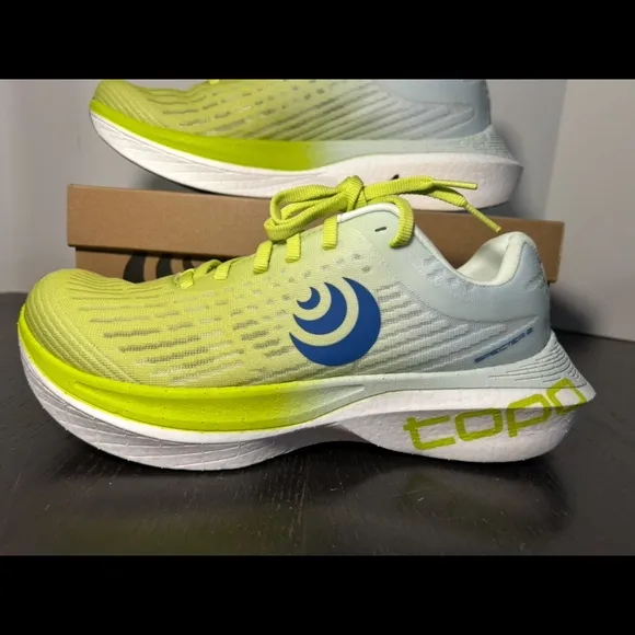 Topo Specter 2 Running Shoes Sneakers Green/Blue Mens Size 9