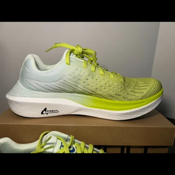 Topo Specter 2 Running Shoes Sneakers Green/Blue Mens Size 9