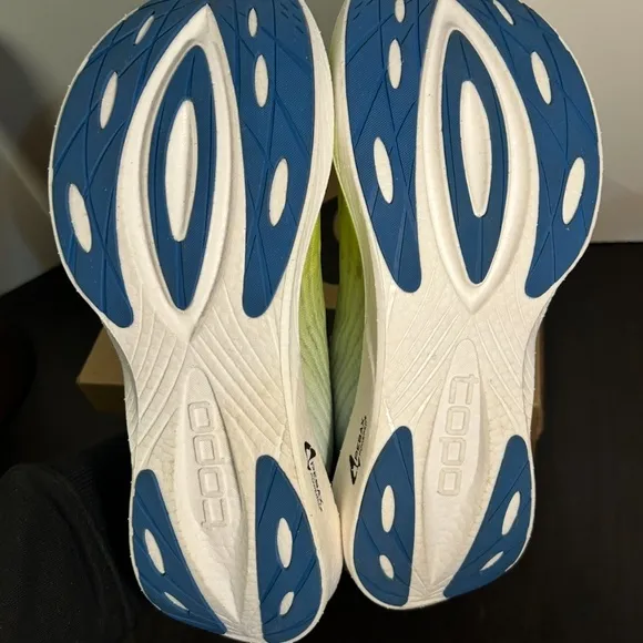 Topo Specter 2 Running Shoes Sneakers Green/Blue Mens Size 9
