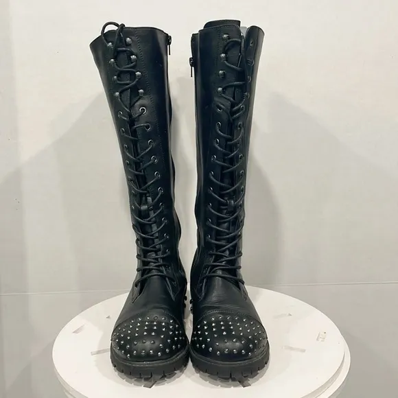 Torrid Womens Sz 9W Black Spiked Heeled lace up High Boots Faux Leather Goth