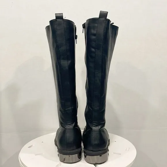 Torrid Womens Sz 9W Black Spiked Heeled lace up High Boots Faux Leather Goth