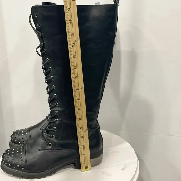 Torrid Womens Sz 9W Black Spiked Heeled lace up High Boots Faux Leather Goth