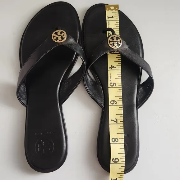 🌸Tory Burch Black Leather Flip flop Sandals Size 7