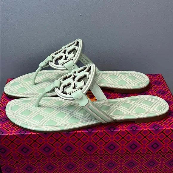 Tory Burch Metal miller printed veg leather  new ivory/meadow mist/101. ord(A18)