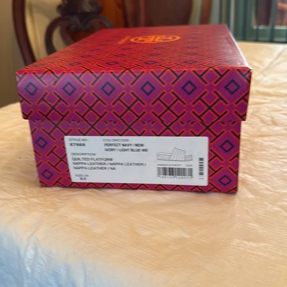 Tory Burch Quilted Flatform Napa Leather Stylish BlackSlide Sandals