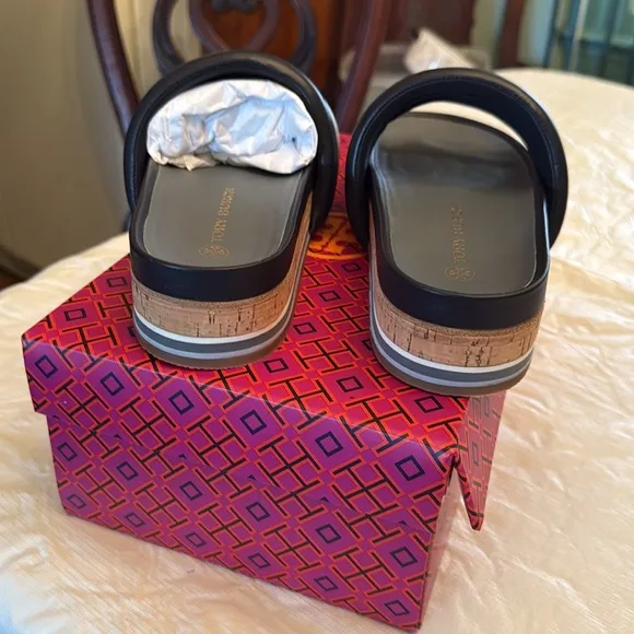 Tory Burch Quilted Flatform Napa Leather Stylish BlackSlide Sandals