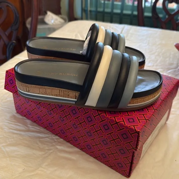 Tory Burch Quilted Flatform Napa Leather Stylish BlackSlide Sandals