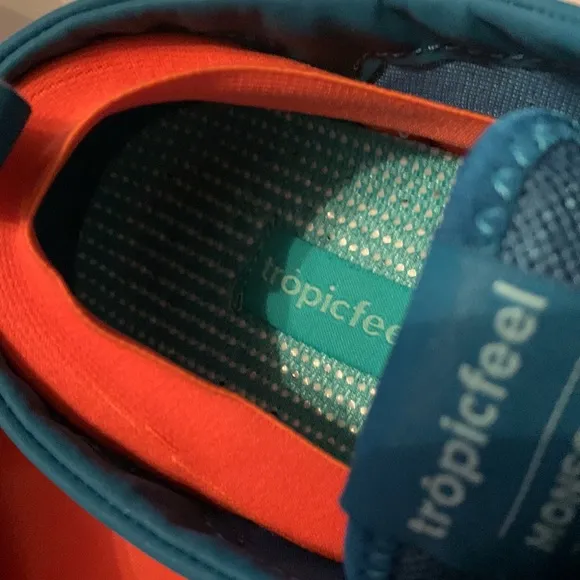 Tropicfeel Monsoon Shoes, Sea Blue and Orange, size 40. NWOT