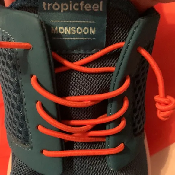 Tropicfeel Monsoon Shoes, Sea Blue and Orange, size 40. NWOT