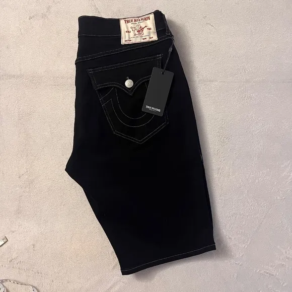TRUE RELIGION  Men'S Black RICKY Short  Size 34 Relaxed Straight Fit NWT