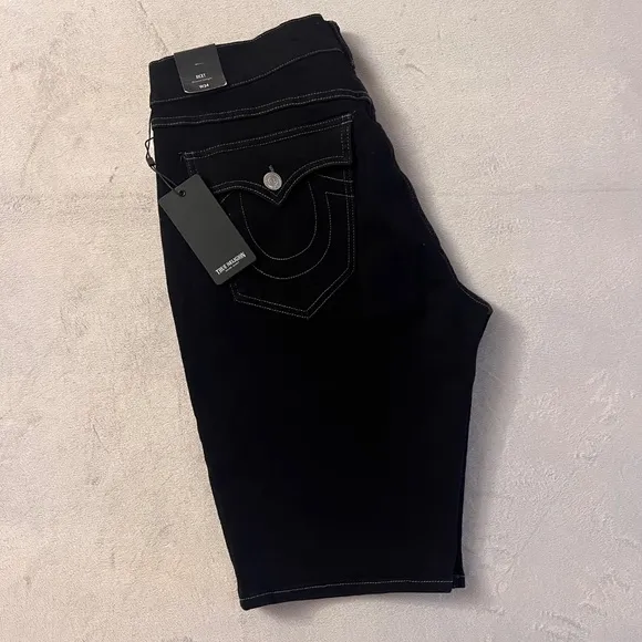 TRUE RELIGION  Men'S Black RICKY Short  Size 34 Relaxed Straight Fit NWT