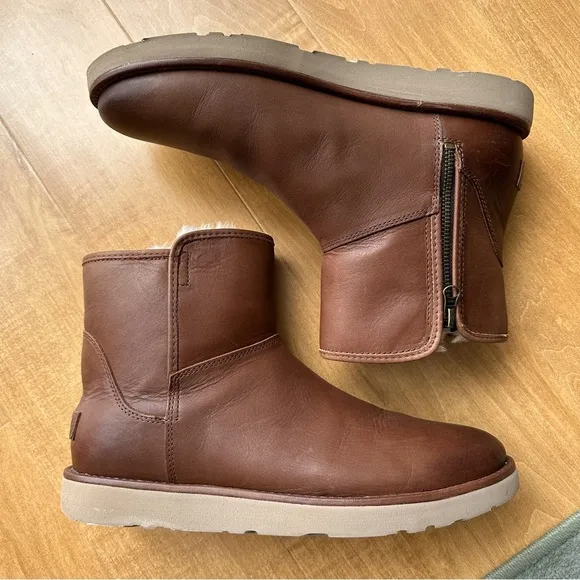 UGG Abree Mini Brown Leather Ankle Boots, Women’s Size 12