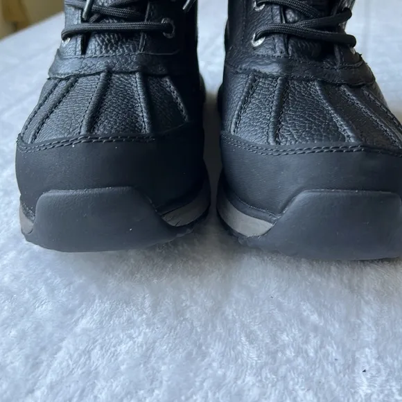 UGG Adirondack ||| Waterproof Boots