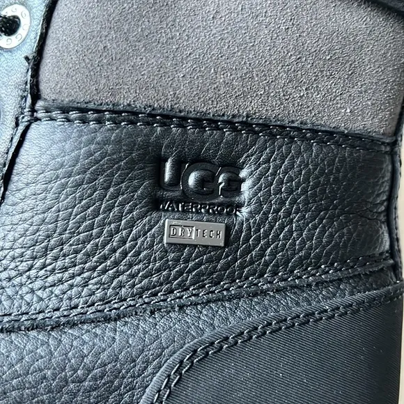 UGG Adirondack ||| Waterproof Boots