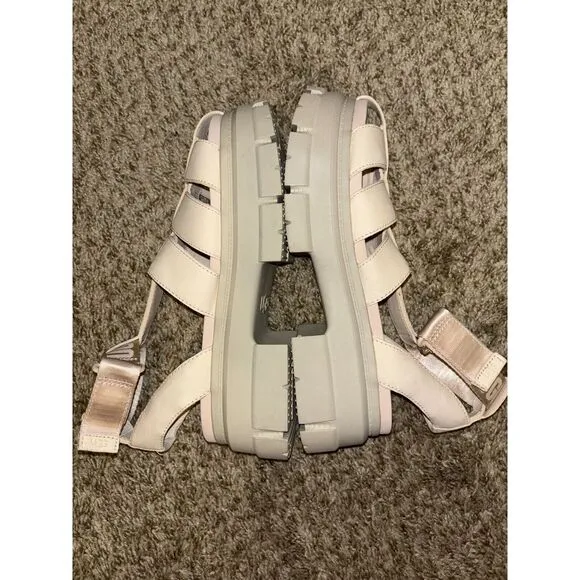 UGG ASHTON STRAPPY PLATFORM NUBUCK LEATHER‎ SANDALS 10W /8M Cute Goth Grunge Emo