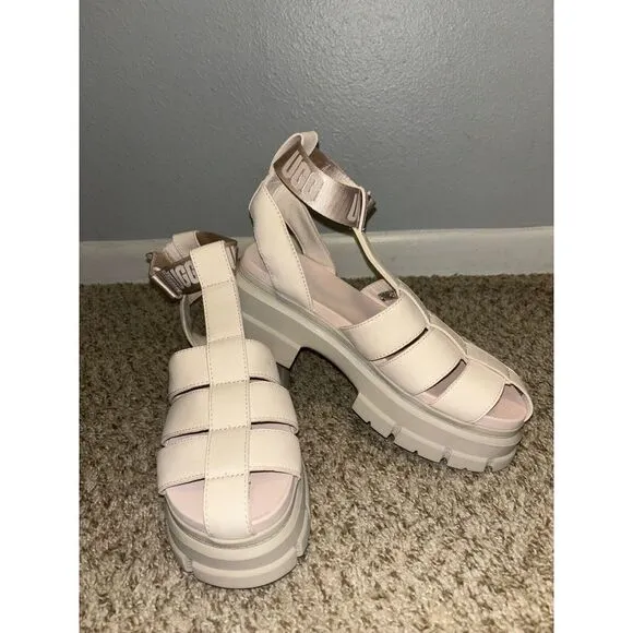 UGG ASHTON STRAPPY PLATFORM NUBUCK LEATHER‎ SANDALS 10W /8M Cute Goth Grunge Emo
