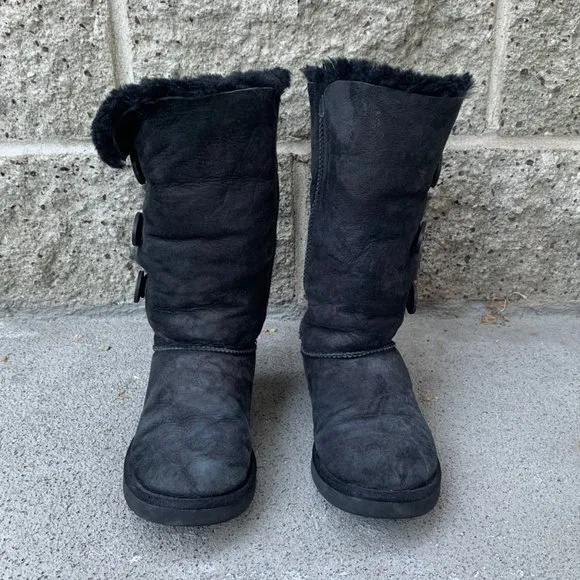 UGG AUSTRALIA Bailey Button Boots Womens 7 38 Black Shearling Tall Boot VGUC