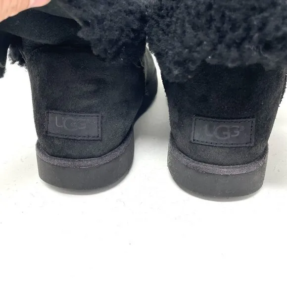 UGG Australia Classic Mini‎ Sheepskin Cuff Boots Black Size 10 Women’s Warm