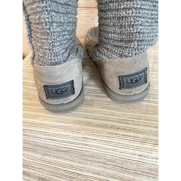 UGG Australia Girl's US 4 Gray Warm Twisted Cable Over The Knee Boots Pre-owned