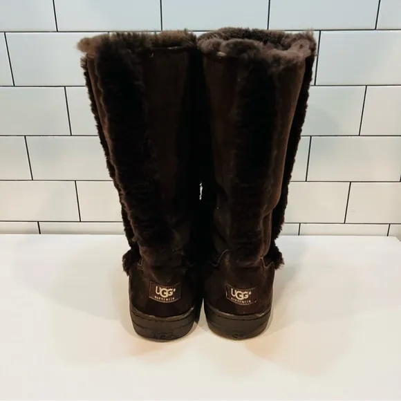 Ugg Australia Sundance II 5325 Suede &amp; Pure Wool Lining Boots Sz 9W