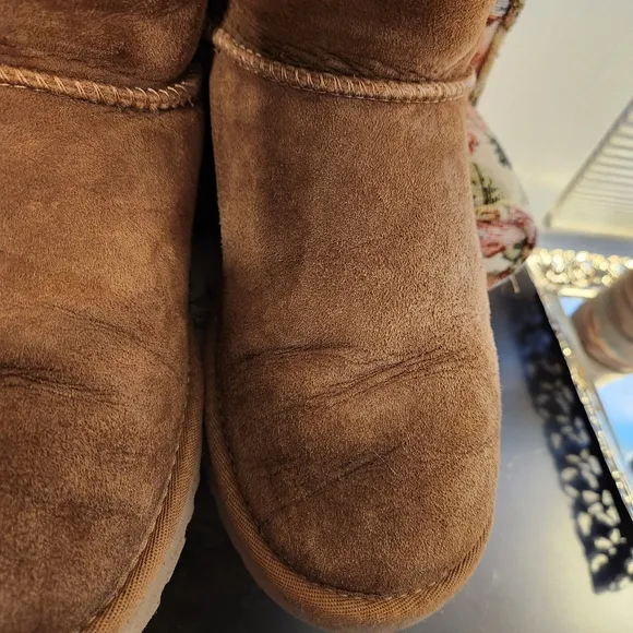 UGG Bailey Shearling Lined Boots