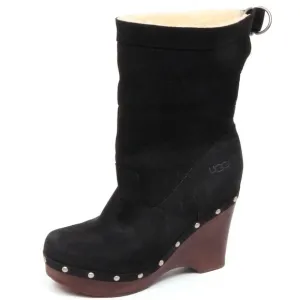 UGG Black Leather Carnegie Cuffed Shearling Clog Style Boots 1001317 Size 8