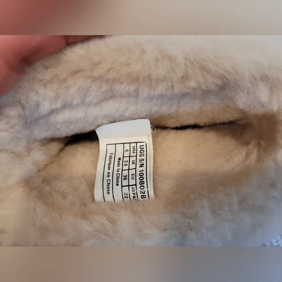 Ugg boots leather