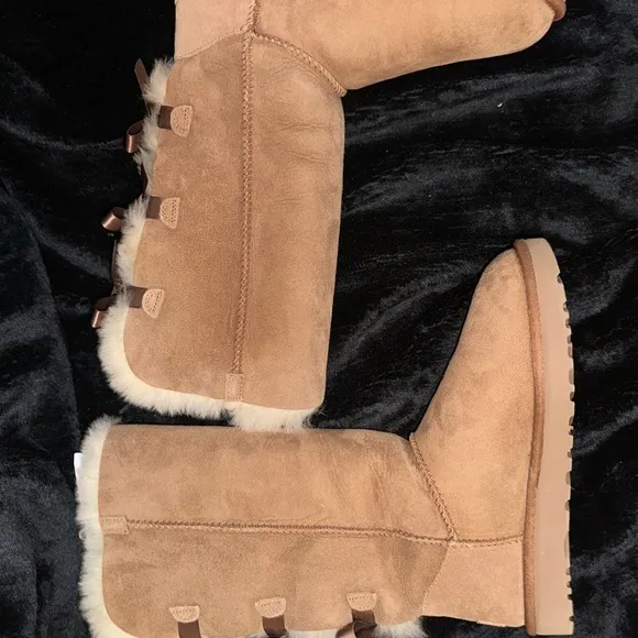 UGG Brown Winter Boots with Decorative Bows