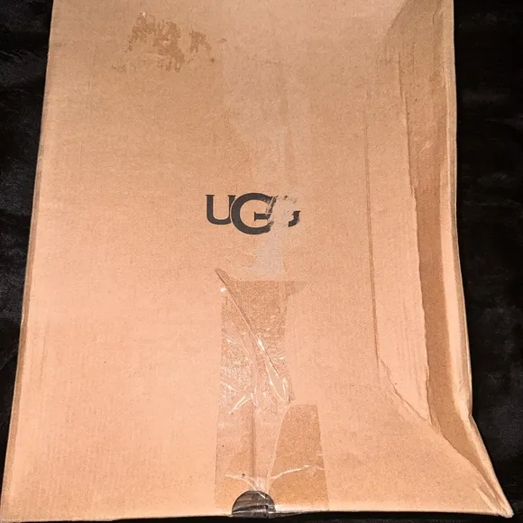 UGG Brown Winter Boots with Decorative Bows