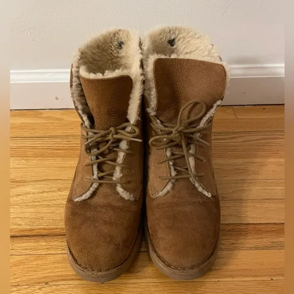 UGG - Chestnut Quincy Boot