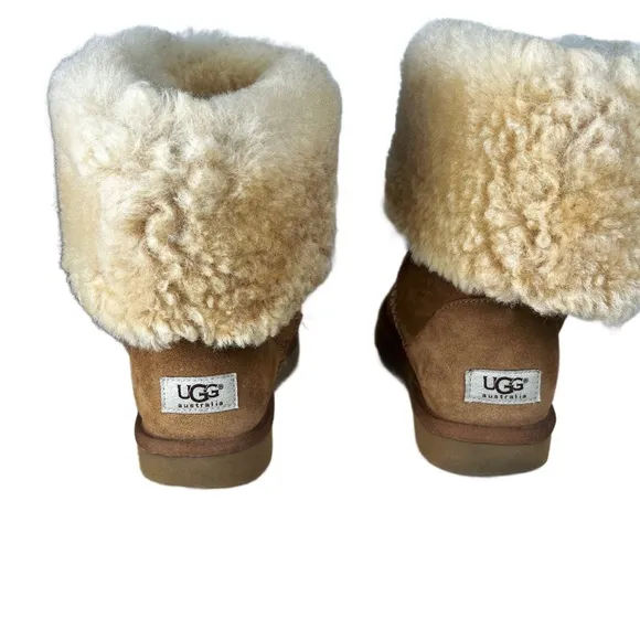 Ugg Chestnut Women’s Classic Tall Boot In Size 7