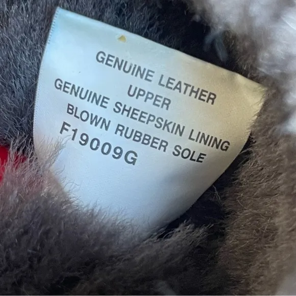 UGG Classic Short Grey Boots Size 7