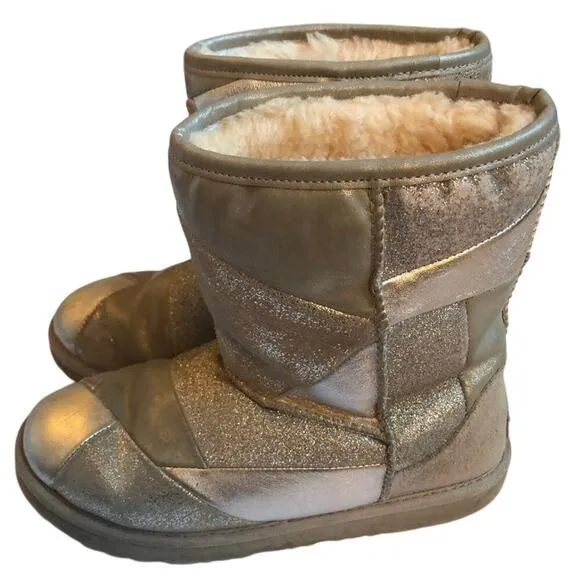 UGG Classic Short II Silver Gray Leather Patchwork Snow Boots Girls Size 5