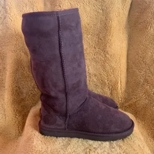 Ugg Classic Tall Dark Brown Boots Women’s Size 6