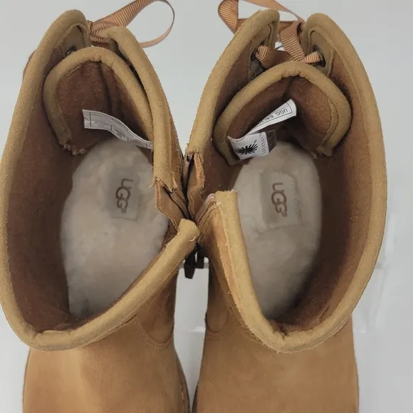 UGG Corene Winter Boot 1005146K Side Zip Brown Suede Kids Size 4 Pre-owned