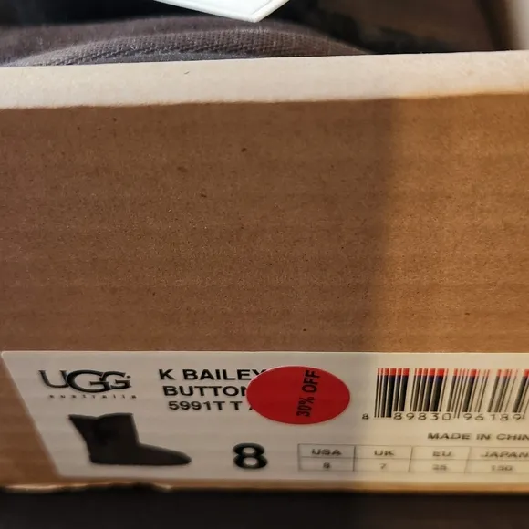 UGG Kids Brown Boots. Size 8