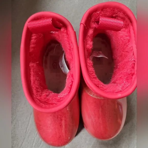 UGG Kids' CLASSIC CLEAR MINI II Boots Size 10 Samba Red